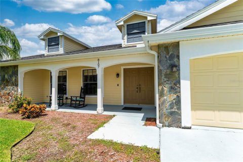 Villa ou maison à vendre à Hudson, Floride: 3 chambres, 166.67 m2 № 1886102 - photo 2