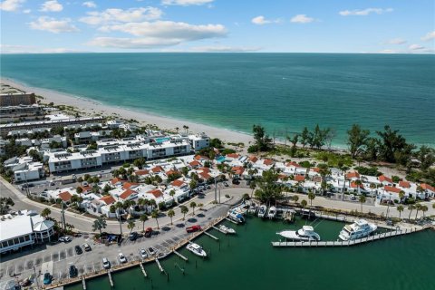 Condo in Venice, Florida, 2 bedrooms  № 2302560