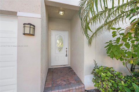 Купить таунхаус в Санрайз, Флорида 4 спальни, 171.68м2, № 1972626 - фото 3