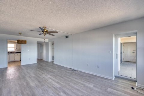 Condominio en alquiler en Clearwater, Florida, 2 dormitorios, 101.64 m2 № 1609759 - foto 18