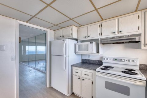 Condominio en alquiler en Clearwater, Florida, 2 dormitorios, 101.64 m2 № 1609759 - foto 12