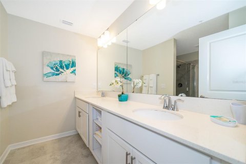 Condominio en alquiler en Kissimmee, Florida, 3 dormitorios, 123.47 m2 № 1908558 - foto 16