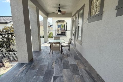 House in Four Corners, Florida 4 bedrooms, 236.34 sq.m. № 1776967 - photo 21
