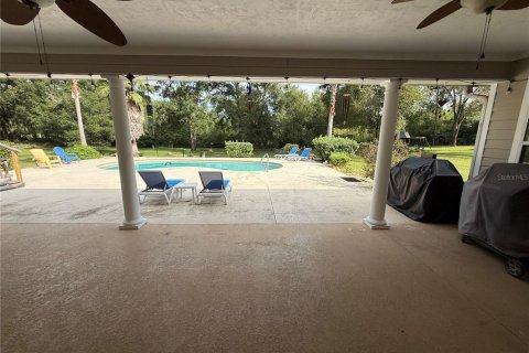House in Newberry, Florida 5 bedrooms, 377.18 sq.m. № 1901598 - photo 23