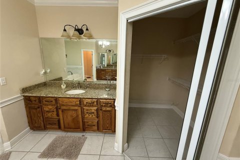 House in Newberry, Florida 5 bedrooms, 377.18 sq.m. № 1901598 - photo 21
