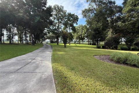 House in Newberry, Florida 5 bedrooms, 377.18 sq.m. № 1901598 - photo 3
