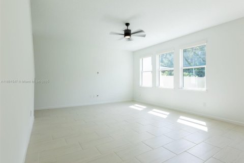 Villa ou maison à vendre à Lake Worth, Floride: 3 chambres, 157.19 m2 № 1944757 - photo 15