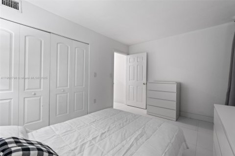 Купить кондоминиум в Майами, Флорида 2 спальни, 91.23м2, № 1955589 - фото 19