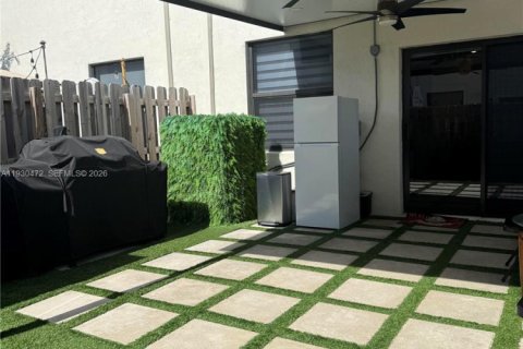 Touwnhouse à vendre à Homestead, Floride: 3 chambres, 143.53 m2 № 1994275 - photo 16