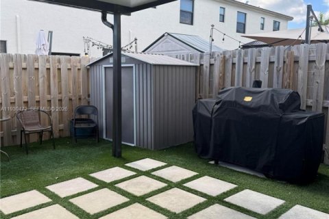 Touwnhouse à vendre à Homestead, Floride: 3 chambres, 143.53 m2 № 1994275 - photo 17