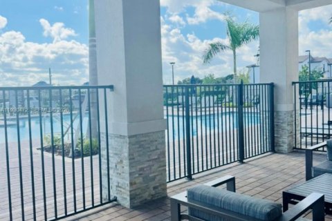 Touwnhouse à vendre à Homestead, Floride: 3 chambres, 143.53 m2 № 1994275 - photo 18