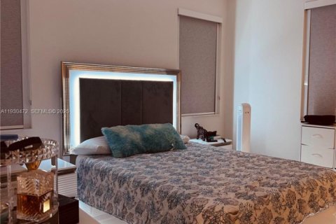 Touwnhouse à vendre à Homestead, Floride: 3 chambres, 143.53 m2 № 1994275 - photo 7