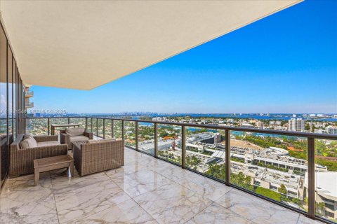 Copropriété à vendre à Bal Harbour, Floride: 4 chambres, 342.62 m2 № 1994277 - photo 13