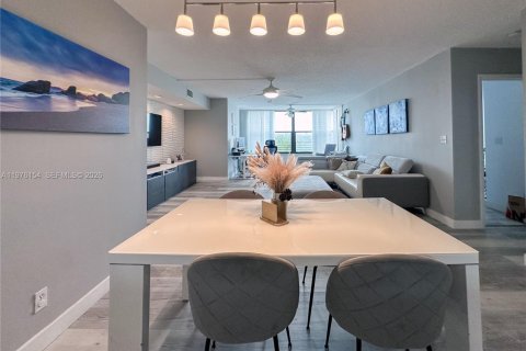 Купить кондоминиум в Коконат Крик, Флорида 2 спальни, 120.77м2, № 2042634 - фото 8