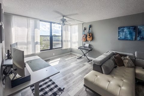 Купить кондоминиум в Коконат Крик, Флорида 2 спальни, 120.77м2, № 2042634 - фото 14