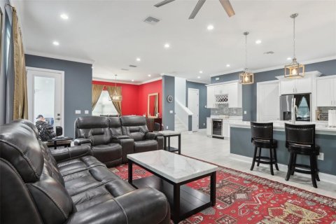 Casa en venta en Tampa, Florida, 4 dormitorios, 298.68 m2 № 1628984 - foto 6