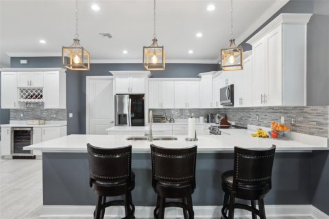 Casa en venta en Tampa, Florida, 4 dormitorios, 298.68 m2 № 1628984 - foto 12