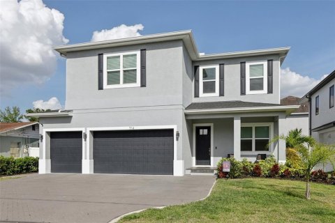 Casa en venta en Tampa, Florida, 4 dormitorios, 298.68 m2 № 1628984 - foto 1
