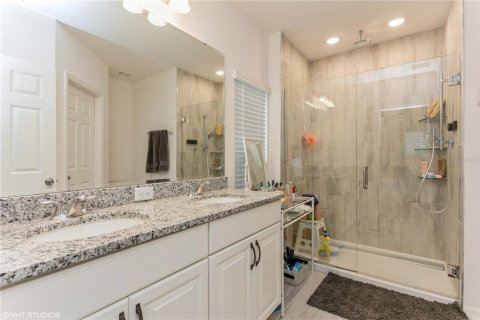 House in Groveland, Florida 4 bedrooms, 140.28 sq.m. № 2151306 - photo 9