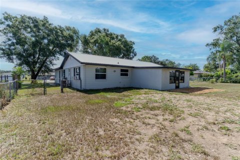 Villa ou maison à vendre à Bartow, Floride: 3 chambres, 162.3 m2 № 1856667 - photo 20