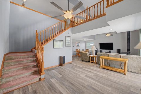 House in Hudson, Florida 3 bedrooms, 241.92 sq.m. № 2226031 - photo 10