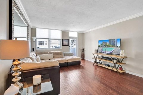Condominio en venta en Fort Lauderdale, Florida, 1 dormitorio, 88.26 m2 № 2181822 - foto 23