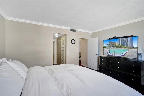 Condominio en venta en Fort Lauderdale, Florida, 1 dormitorio, 88.26 m2 № 2181822 - foto 10