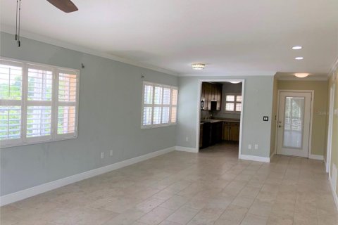 Condo in Sarasota, Florida, 2 bedrooms № 1544690 - photo 4
