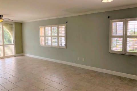 Condo in Sarasota, Florida, 2 bedrooms № 1544690 - photo 3