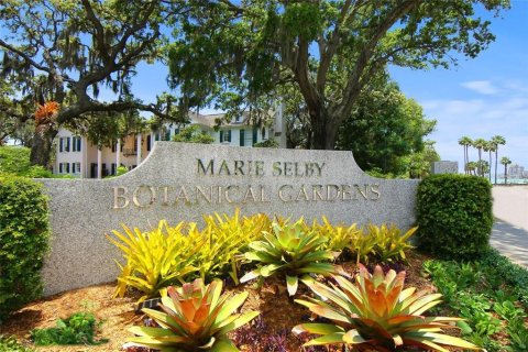 Condo in Sarasota, Florida, 2 bedrooms № 1544690 - photo 21