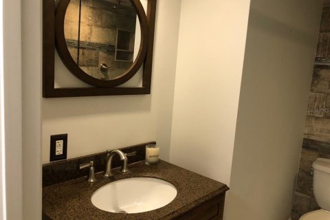 Condo in Sarasota, Florida, 2 bedrooms № 1544690 - photo 13