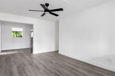 Villa ou maison à louer à West Park, Floride: 4 chambres, 96.43 m2 № 2244554 - photo 21