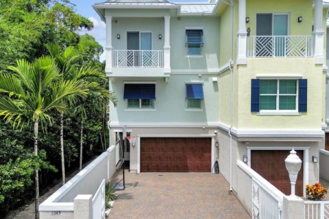 Copropriété à vendre à North Palm Beach, Floride: 3 chambres, 391.95 m2 № 2175323 - photo 9