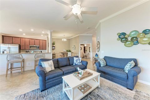 Condo in Bradenton, Florida, 2 bedrooms in LAKEWOOD NATIONAL  № 1750899 - photo 10