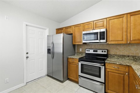 House in Palm Harbor, Florida 3 bedrooms, 88.26 sq.m. № 1884034 - photo 5
