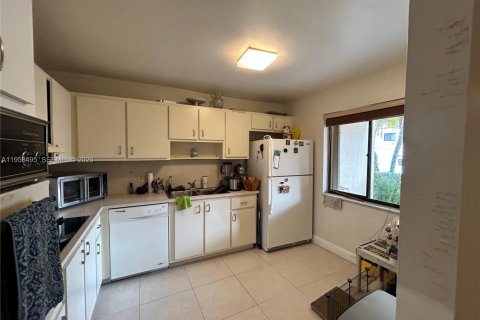 Condominio en venta en Weston, Florida, 2 dormitorios, 113.34 m2 № 2020955 - foto 10