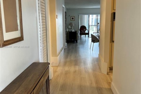 Condominio en venta en Weston, Florida, 2 dormitorios, 113.34 m2 № 2020955 - foto 5