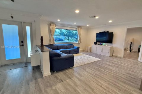 Casa en venta en Davie, Florida, 3 dormitorios, 161.65 m2 № 2171408 - foto 19