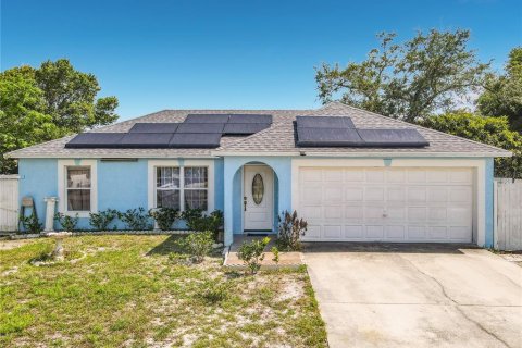 House in Deltona, Florida 3 bedrooms, 96.62 sq.m. № 2213539 - photo 3