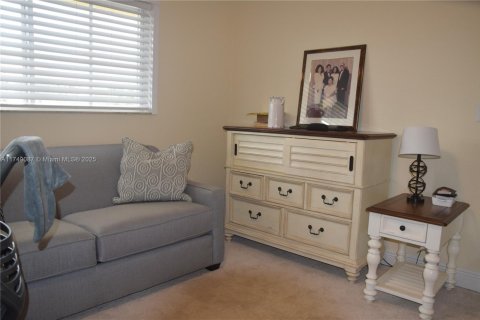 Condo in Fort Lauderdale, Florida, 2 bedrooms  № 1860959 - photo 21