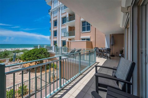 Copropriété à vendre à Treasure Island, Floride: 3 chambres, 349.5 m2 № 1909890 - photo 18