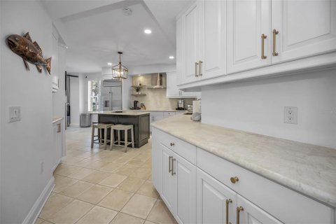 Copropriété à vendre à Treasure Island, Floride: 3 chambres, 349.5 m2 № 1909890 - photo 28