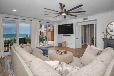 Copropriété à vendre à Treasure Island, Floride: 3 chambres, 349.5 m2 № 1909890 - photo 16