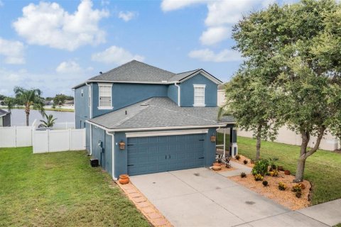 Casa en venta en Riverview, Florida, 5 dormitorios, 205.04 m2 № 1854535 - foto 1