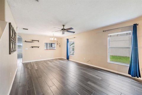 Casa en venta en Riverview, Florida, 5 dormitorios, 205.04 m2 № 1854535 - foto 4
