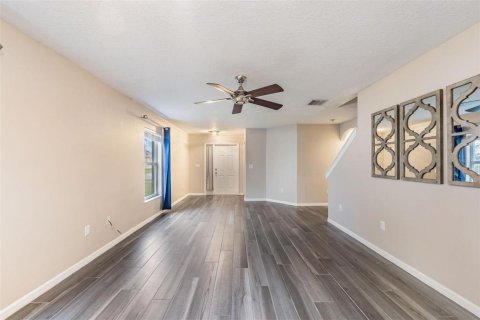 Casa en venta en Riverview, Florida, 5 dormitorios, 205.04 m2 № 1854535 - foto 5