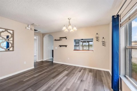 Casa en venta en Riverview, Florida, 5 dormitorios, 205.04 m2 № 1854535 - foto 6