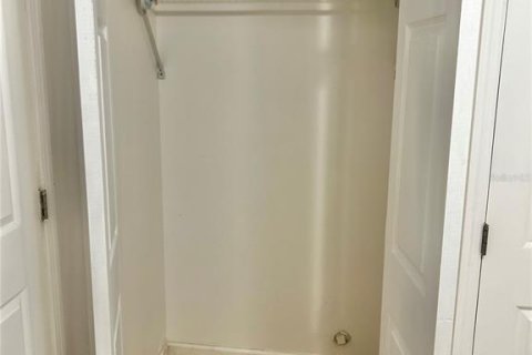 Condo in Port Richey, Florida, 3 bedrooms  № 1535773 - photo 17