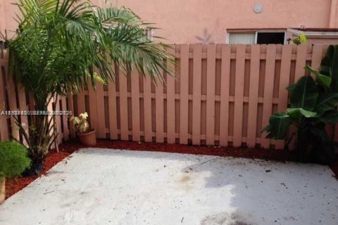 Купить кондоминиум в Майами, Флорида 2 спальни, 90.12м2, № 2048993 - фото 22