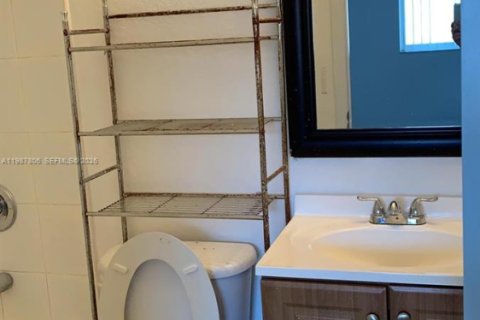 Купить кондоминиум в Майами, Флорида 2 спальни, 90.12м2, № 2048993 - фото 18